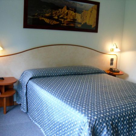 Garni Bellavista 호텔 칼세라니카알라고 외부 사진