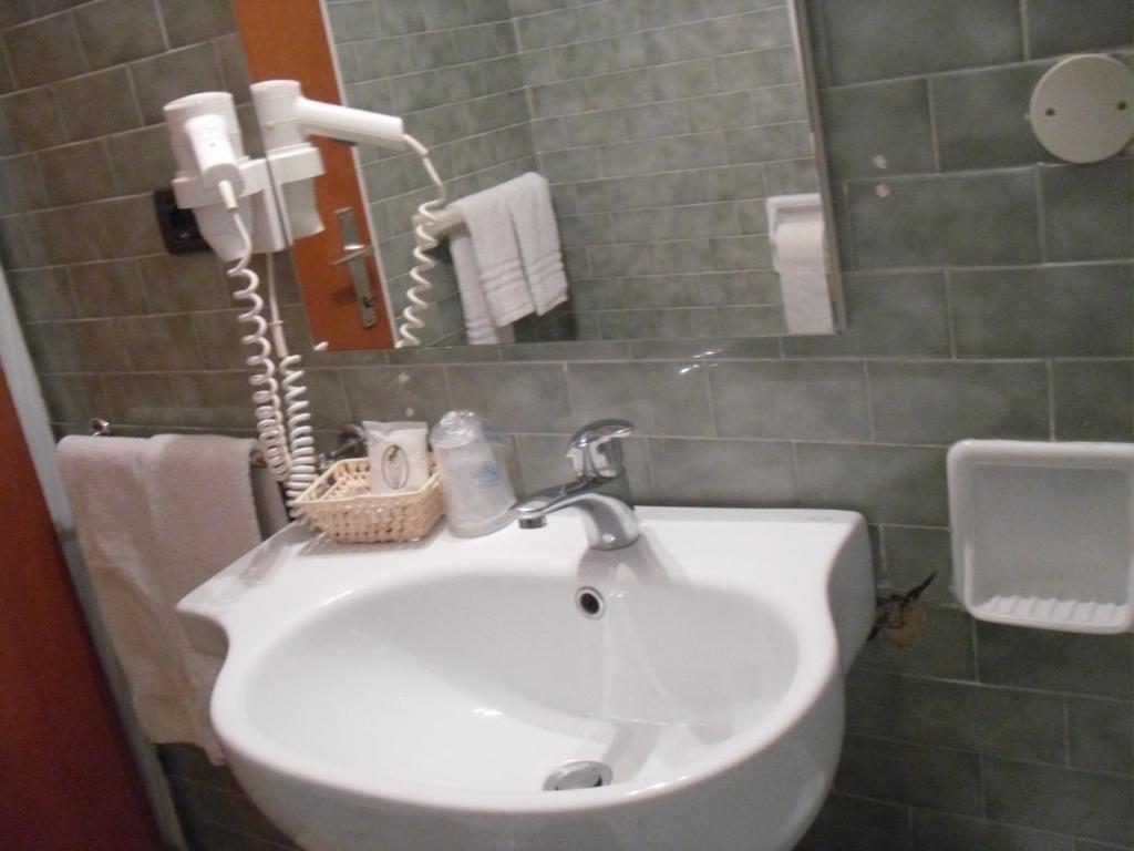 Garni Bellavista 호텔 칼세라니카알라고 객실 사진
