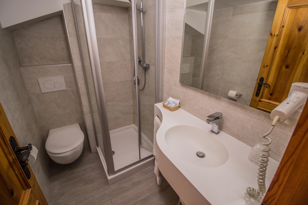 Garni Bellavista 호텔 칼세라니카알라고 외부 사진